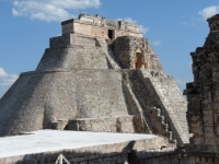 MEXIQUE _ UXMAL _ La pyramide du Devin